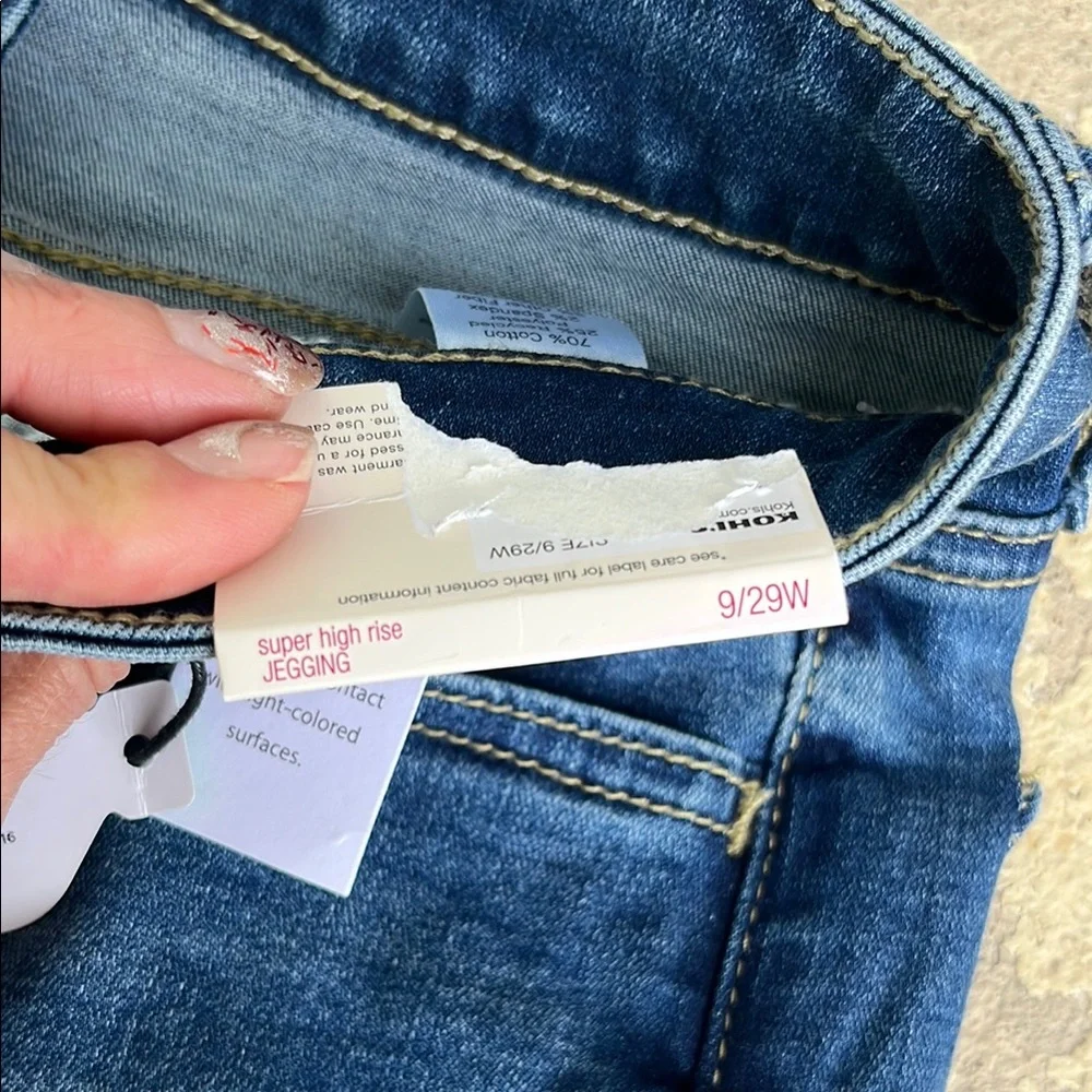 New SO super high-rise ultimate jegging with Modern Distressing - Picture 14 of 16